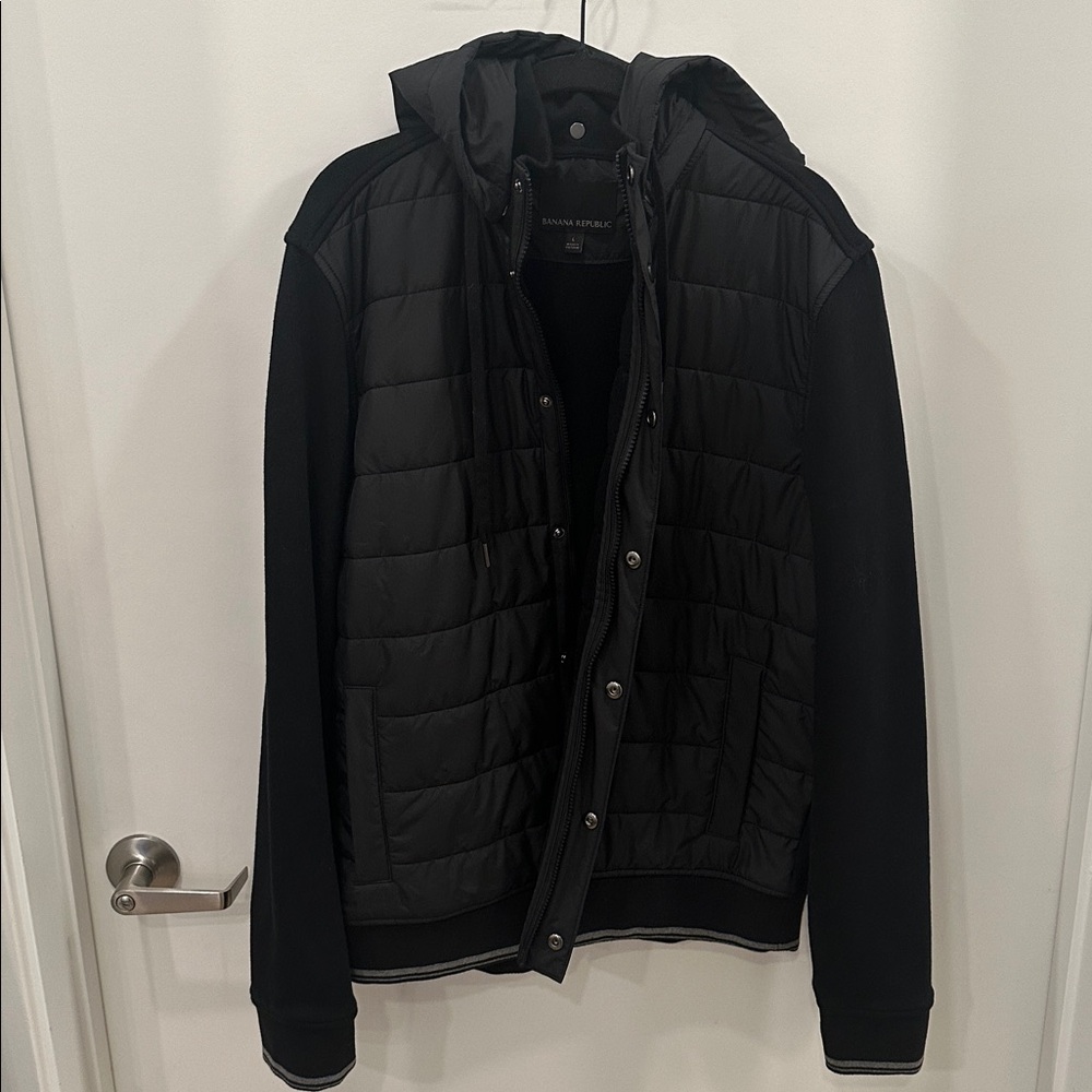 Banana Republic Men's Black Puffer Jacket